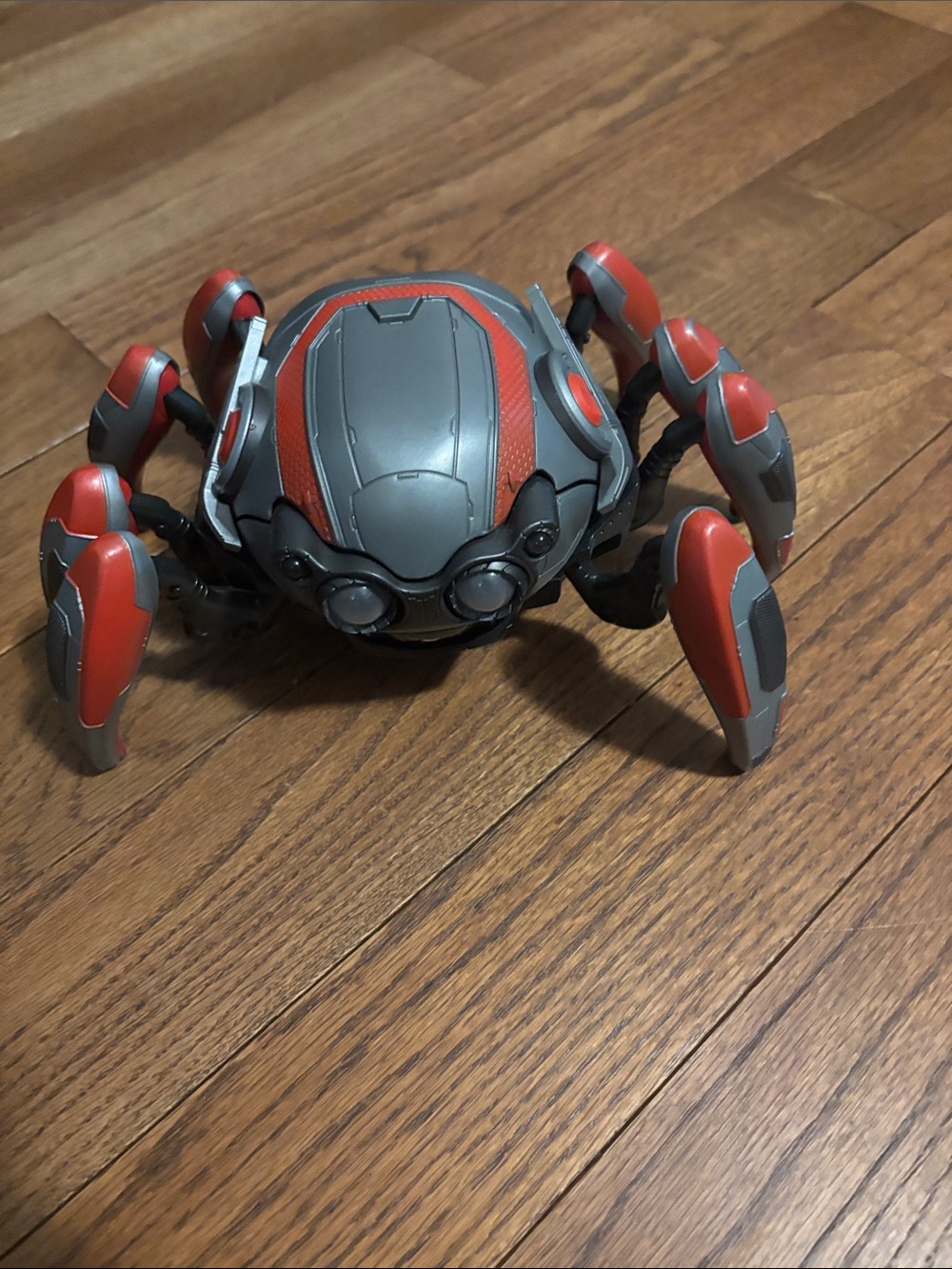 Ant man spider bot